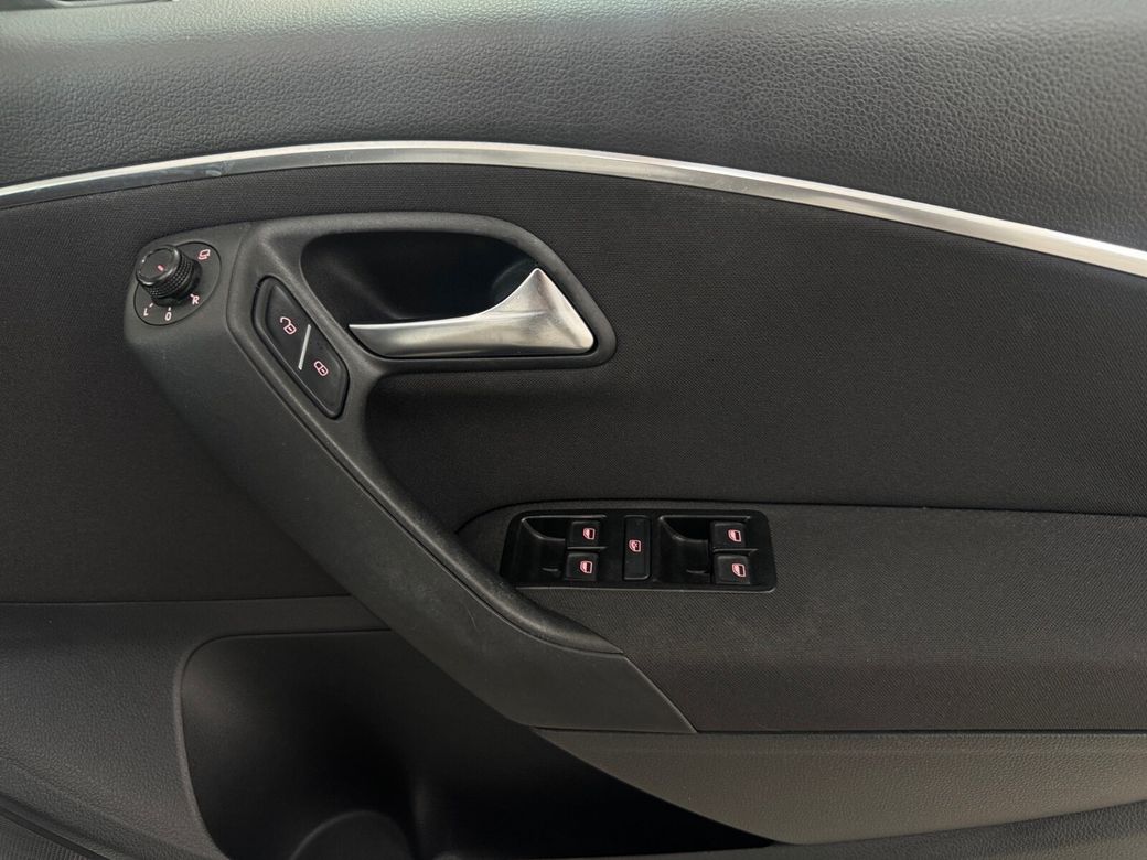 2017 Volkswagen Polo