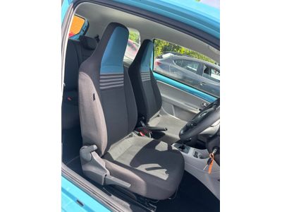 2018 Volkswagen up!