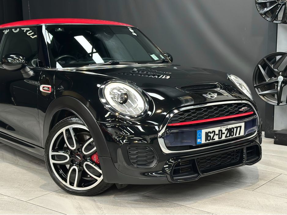 2016 Mini John Cooper Works