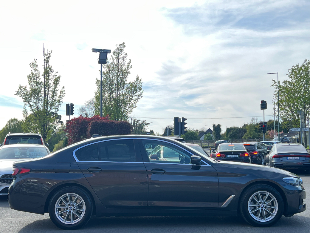 2021 BMW 5 Series