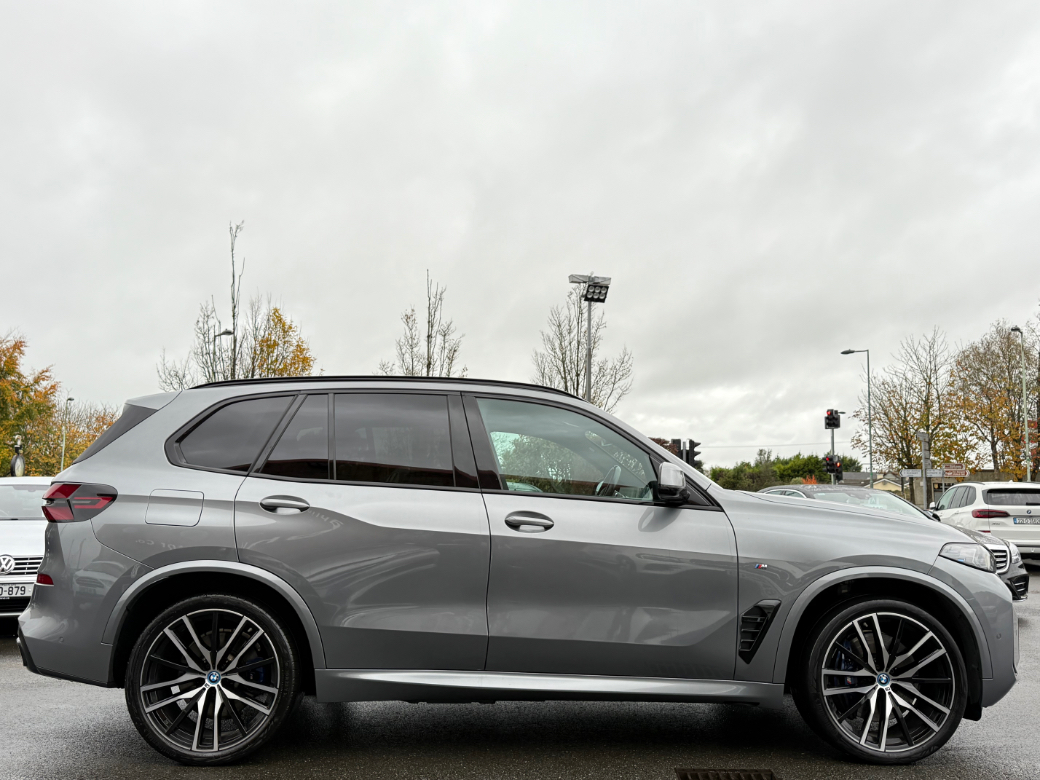 2023 BMW X5