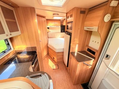 2014 BAILEY  APPROCH 745 LOW PROFILE MANUAL