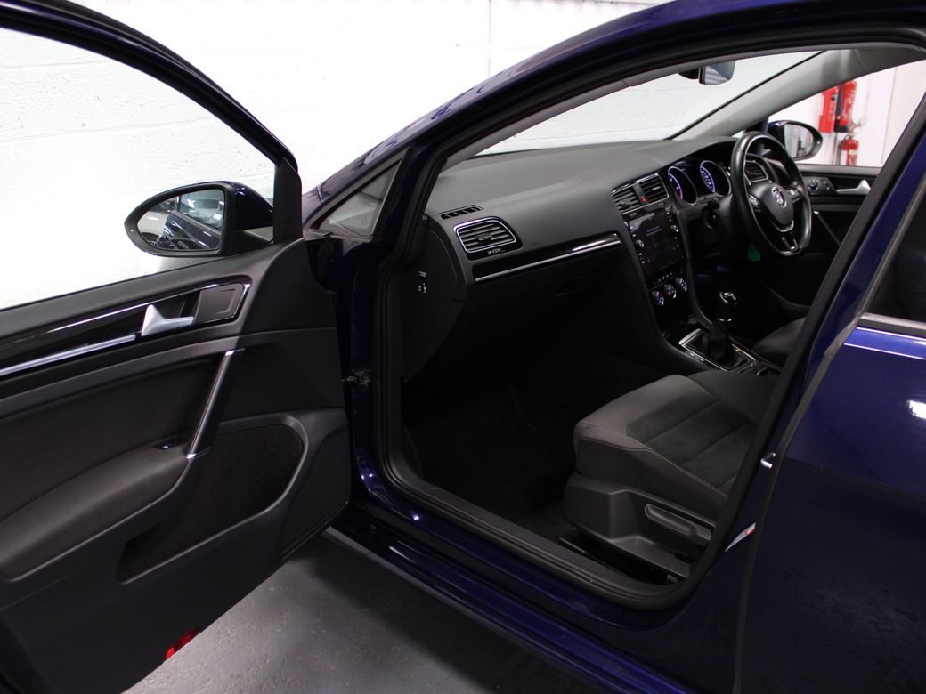 2019 Volkswagen Golf