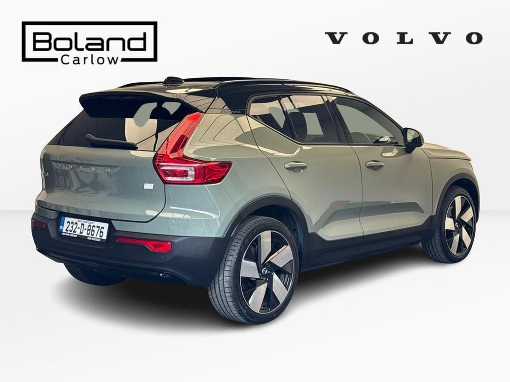 2023 Volvo XC40