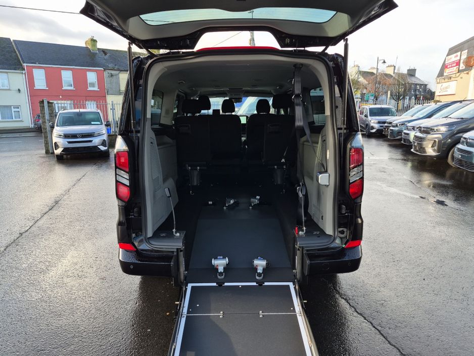 2026 Ford Transit Custom