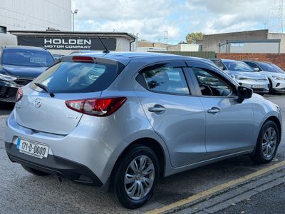2017 Mazda Demio