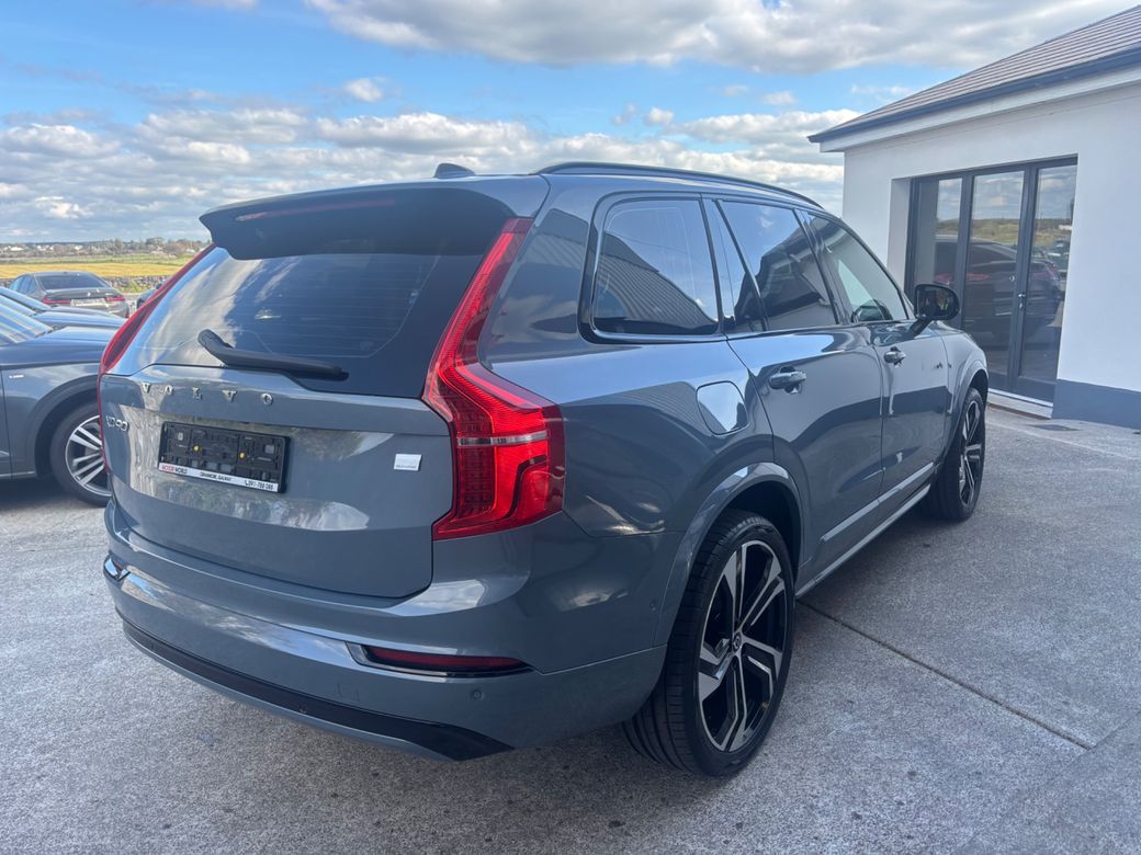 2023 Volvo XC90