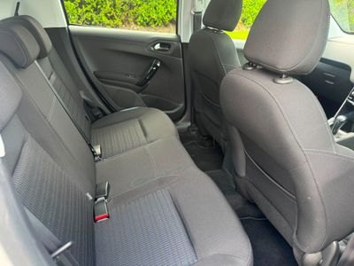 2014 Peugeot 208