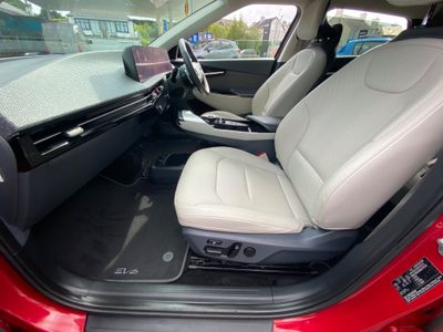 2023 Kia EV6