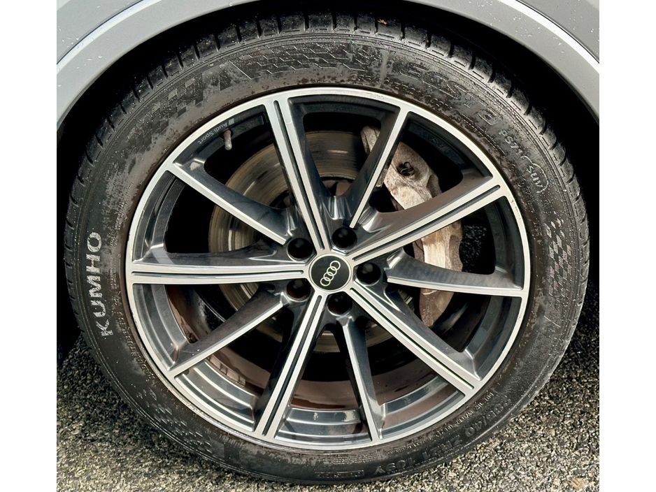 2021 Audi Q7