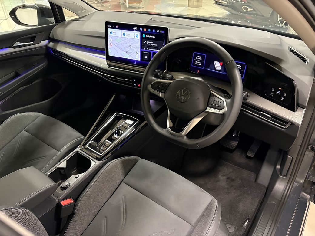 2025 Volkswagen Golf