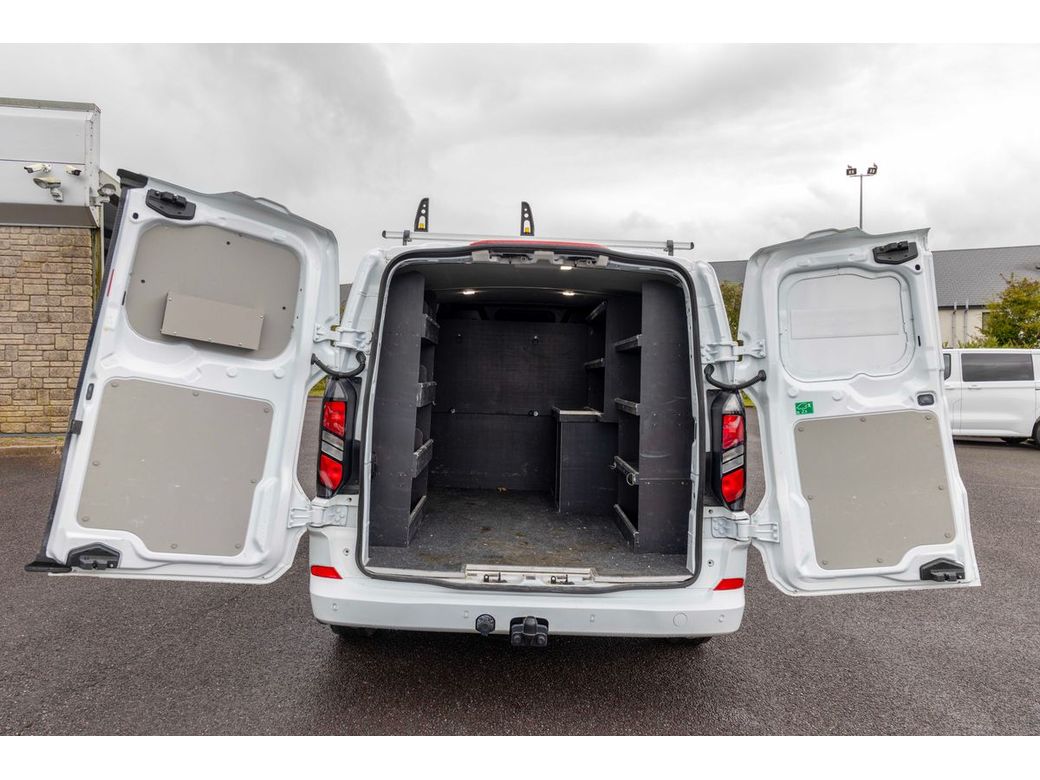 2025 Ford Transit Custom