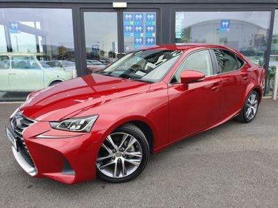 2018 Lexus IS 300h