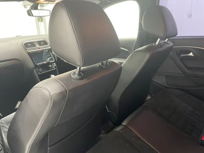 2016 Volkswagen Polo