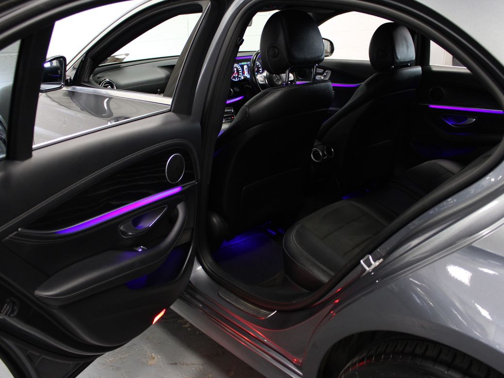 2020 Mercedes-Benz E 300