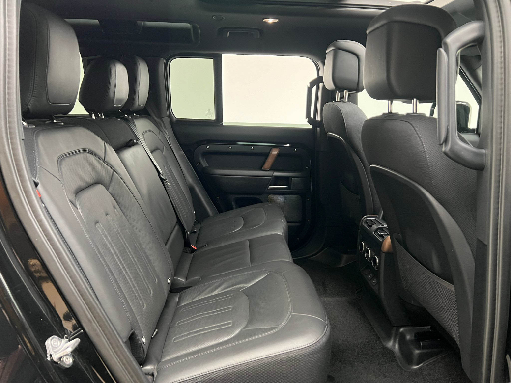 2023 Land Rover Defender