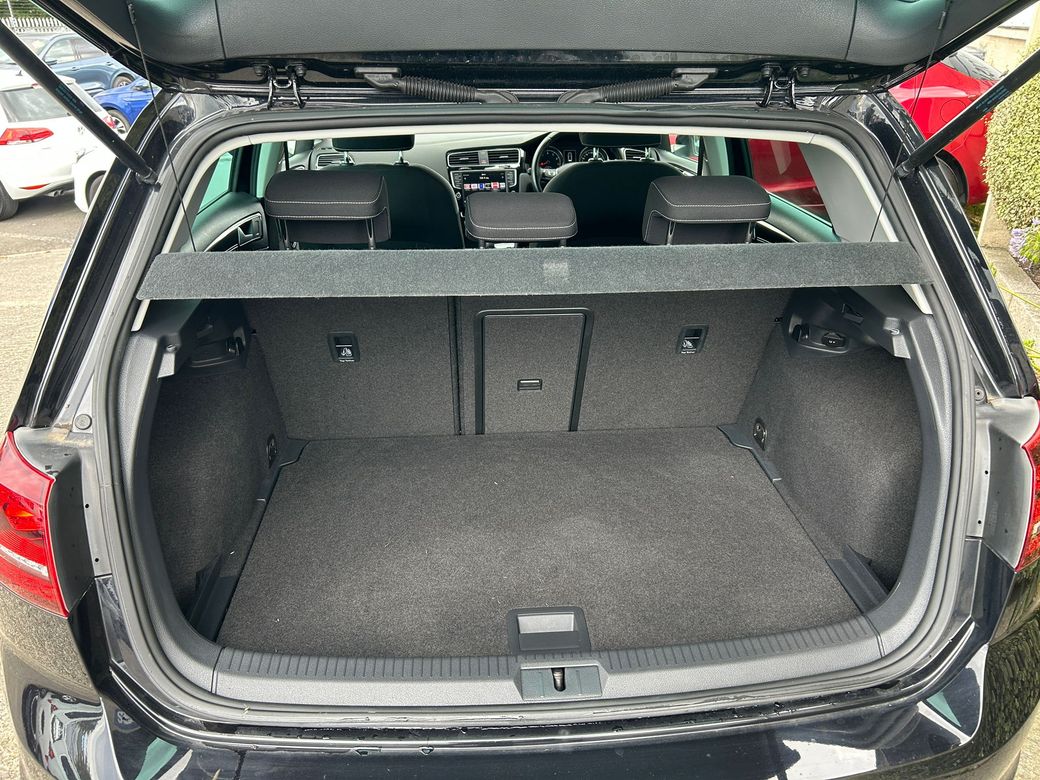 2016 Volkswagen Golf
