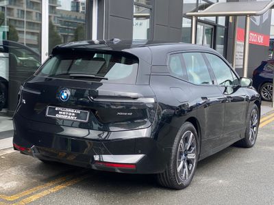 2024 BMW iX