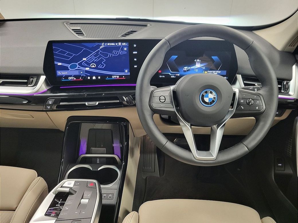 2025 BMW iX1
