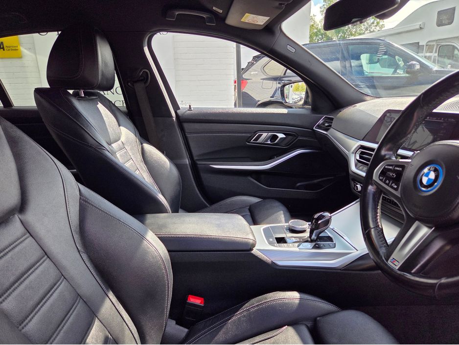 2021 BMW 3 Series