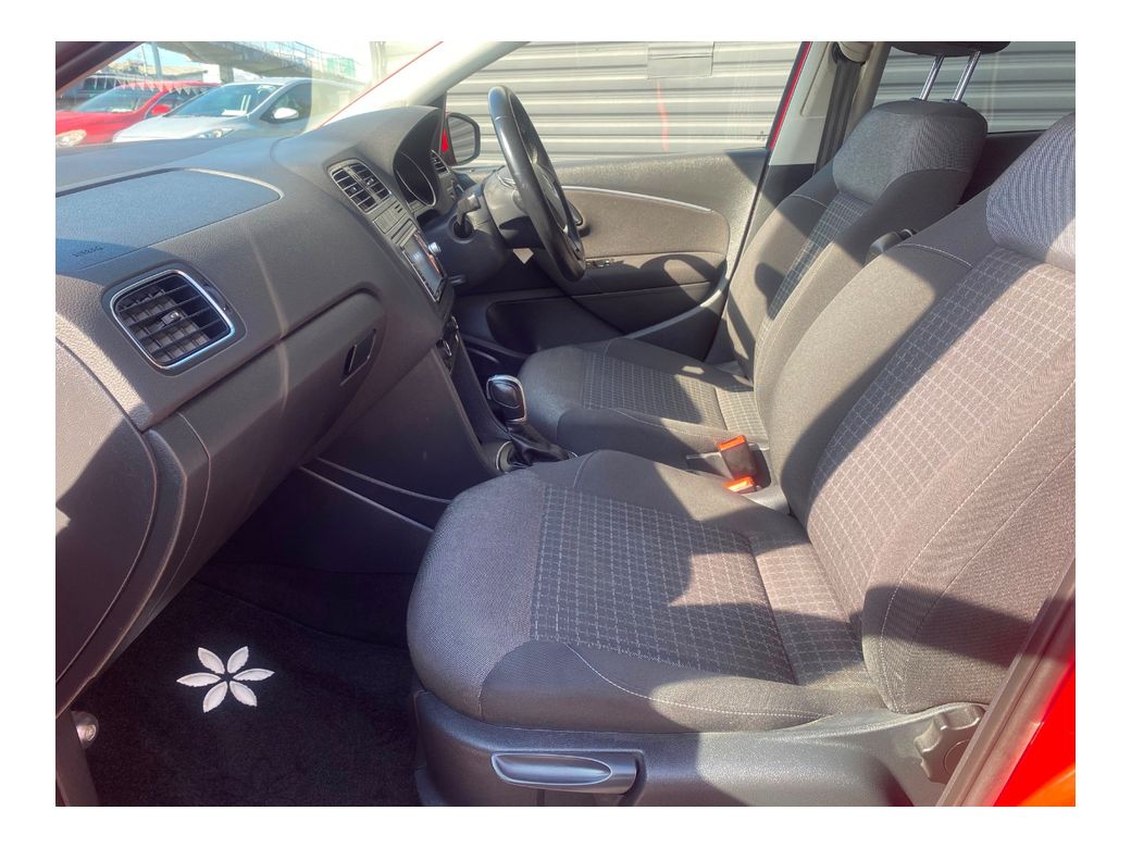 2017 Volkswagen Polo