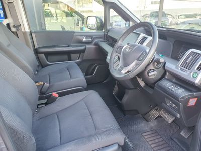 2015 Honda Stepwagon