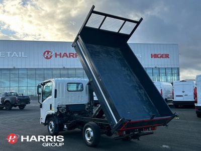 2023 White Isuzu NPR