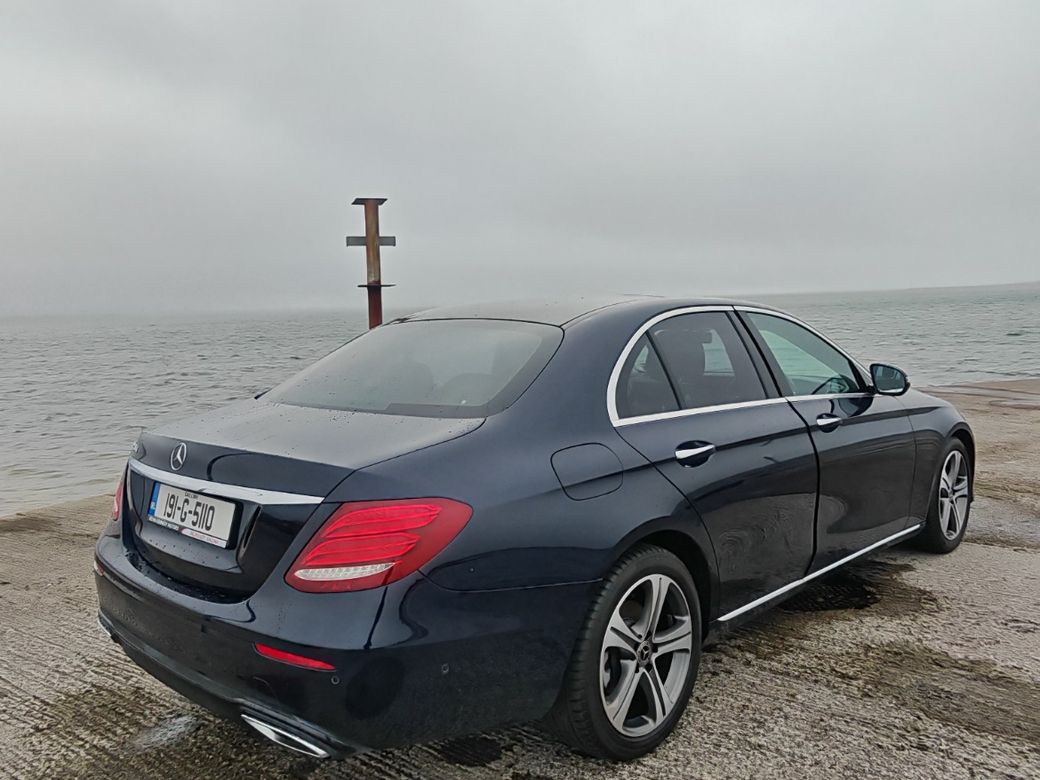 2019 Mercedes-Benz E 220
