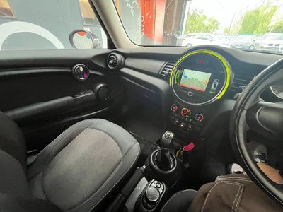 2017 Mini Cooper