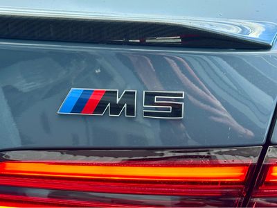 2025 BMW M5