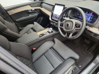 2025 Volvo XC90