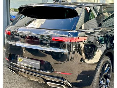 2025 Land Rover Range Rover Sport