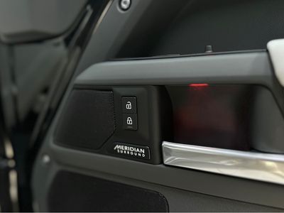 2026 Land Rover Defender