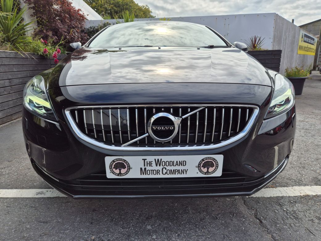 2018 Volvo V40