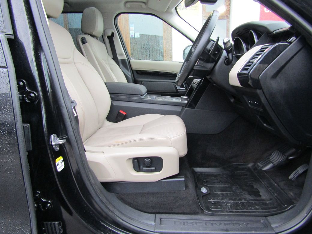 2017 Land Rover Discovery