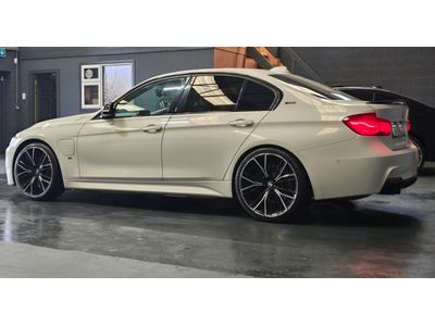2018 BMW 3 Series