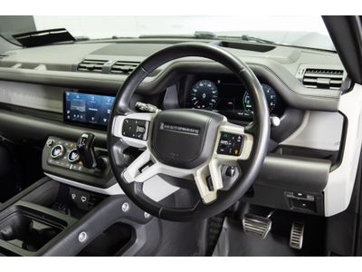 2022 Land Rover Defender