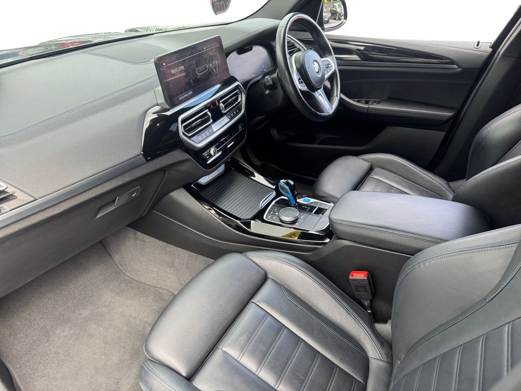 2023 BMW iX3