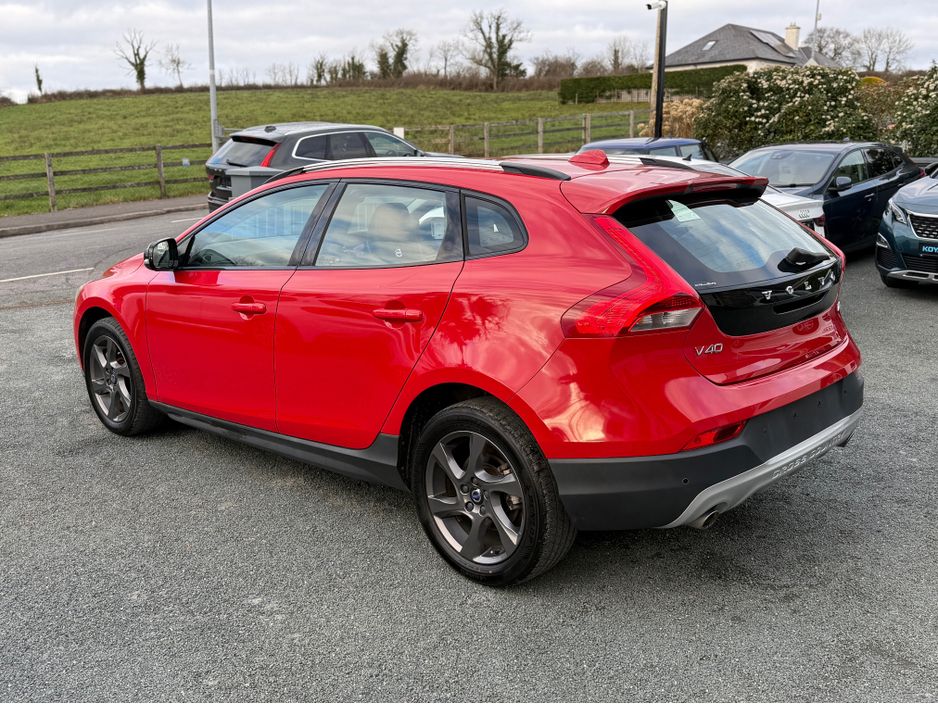 2016 Volvo V40 Cross Country