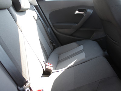2016 Volkswagen Polo