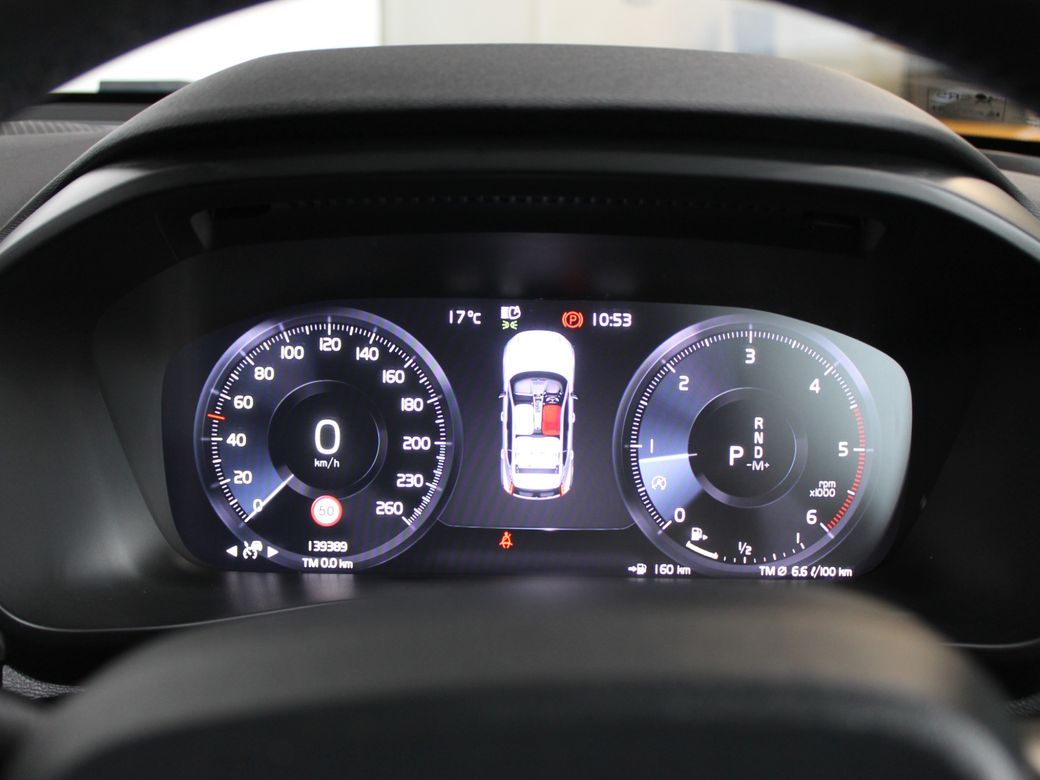 2020 Volvo XC40