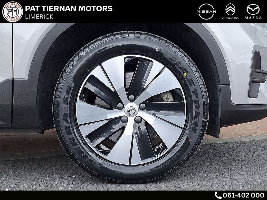 2023 Volvo XC40