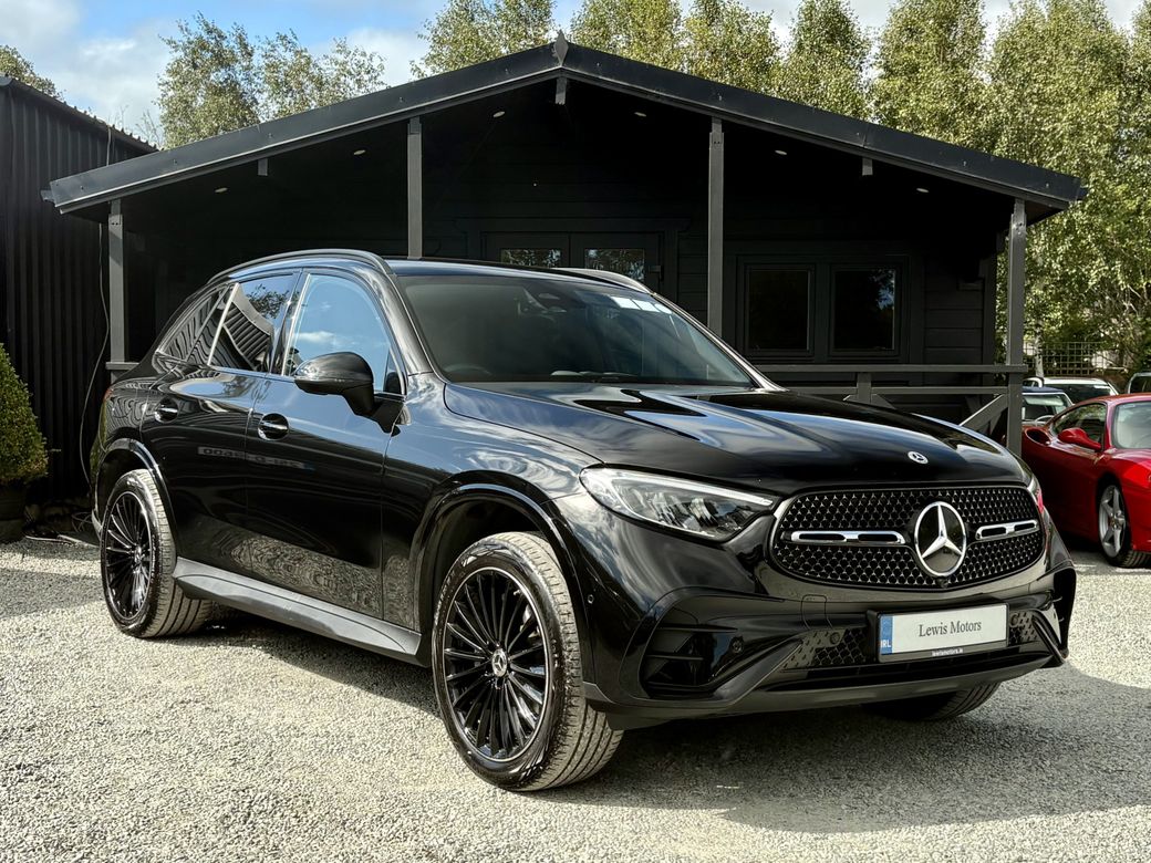 2025 Mercedes-Benz GLC Class