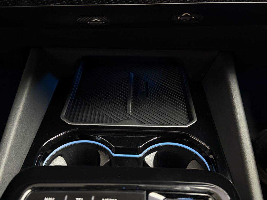2024 BMW i5