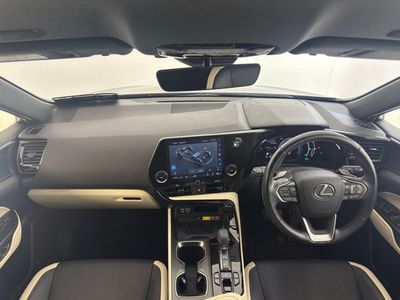 2023 Lexus NX 450H+