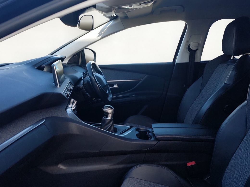 2019 Peugeot 5008