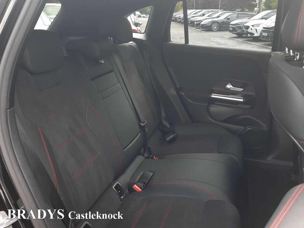 2025 Mercedes-Benz EQA