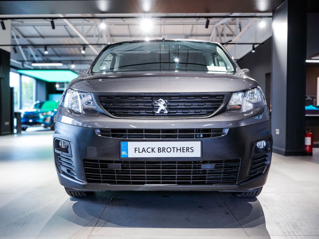 2024 Peugeot Partner
