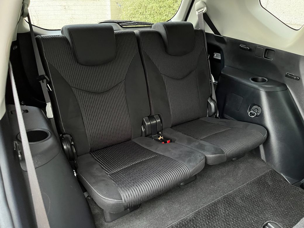 2018 Toyota Prius Alpha