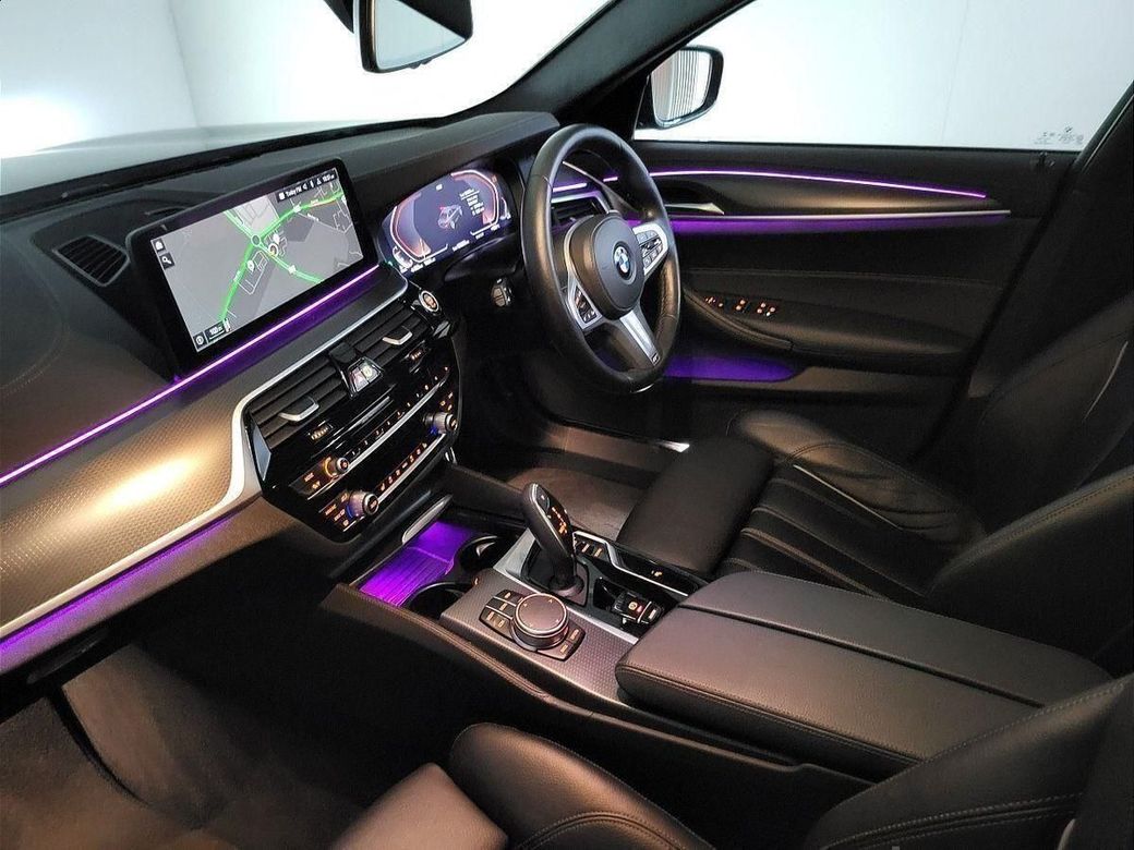 2022 BMW 5 Series